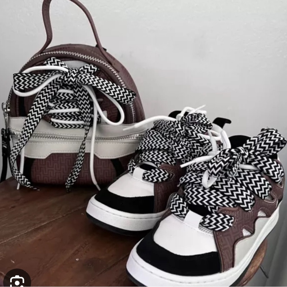 Steve Madden Lanvin like design NEW NEVER WORN size 6.5Women and new Backpack